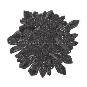 แผ่นรองจานปักลูกปัดทำมือ ลายดอกไม้ เป็นมิตรกับสิ่งแวดล้อม ขนาดเส้นผ่านศูนย์กลาง 300 มม. ขนาดสั่งทำได้ สำหรับตกแต่งโต๊ะ งานแต่งงาน คริสต์มาส - Product Image 2