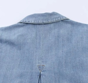 Chemise en jean oversize à manches chauve-souris, col rabattu, poches, couleur unie, décontractée, unisexe, ODM, pour l'automne/le printemps - Product Image 3