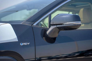 โตโยต้า ราฟ 4 ปี 2025 ใหม่เอี่ยม เครื่องยนต์ 2.5 ลิตร SUV VXR ไฮบริด ขับเคลื่อน 4 ล้อ 5 ที่นั่ง เกียร์อัตโนมัติ 203 แรงม้า 4 สูบ ขับเคลื่อนทุกล้อ พวงมาลัยซ้าย - Product Image 4