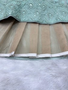 Hermosa Colección de Lehengas de Diseñador, Última Moda, con Bordado de Lentejuelas, Semi-Confeccionadas, Lehenga Choli para Boda con Conjunto de Dupatta - Product Image 4