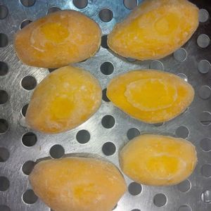 มะม่วงแท่งแช่แข็ง ทำจากมะม่วงสุก ใช้สำหรับสมูทตี้ น้ำผลไม้ ของหวาน และเป็นวัตถุดิบนำเข้าจากเวียดนาม - Product Image 4