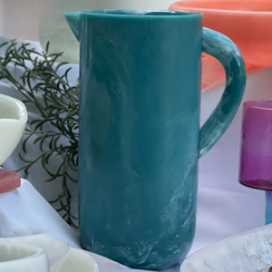 Carafe en résine de qualité supérieure, vaisselle pour servir l'eau, taille personnalisable à prix abordable - Product Image 1