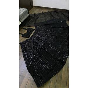 ชุดราตรีออกแบบโดยดีไซเนอร์ sequin Work lehenga choli สำหรับงานปาร์ตี้ - Product Image 3