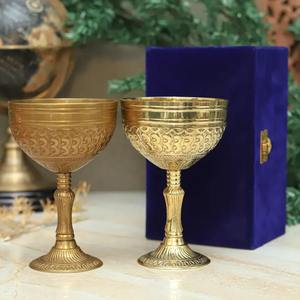 แก้วไวน์สลักลายส่วนตัวสไตล์ยุคกลาง แก้วไวน์เรเนซองส์ยุคกลาง ทำด้วยมือจากทองเหลือง ของขวัญวันครบรอบแต่งงาน - Product Image 4