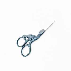Tijeras de Maquillaje Profesionales al por Mayor, Estilo Retro, Mini, Rectas, de Acero Inoxidable, Color Personalizado, para Diestros, Duraderas, ¡Oferta Caliente! - Product Image 5