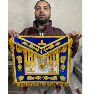 ชุดเครื่องราชอิสริยาภรณ์ฟรีเมสัน ระดับมาสเตอร์เมสัน แกรนด์เมสัน รีกาเลีย โพรวิชันลอนดอน แกรนด์แร็ค ชุดคลุมและปลอกคอ ทำด้วยมือจากหนังแกะ ดีไซน์สวยงาม - Product Image 2