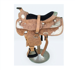 Silla de montar western de cuero para niños con estructura de fibra de vidrio y adornos florales, disponible en 11”, 12”, 13” – Producto ecuestre - Product Image 1