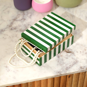 FAIZA CRAFT Caja de Joyería Cuadrada Moderna con Incrustaciones de Resina de Lujo, Hecha a Mano, Pulida, Organizador Decorativo para Regalos de Navidad y Decoración del Hogar - Product Image 1