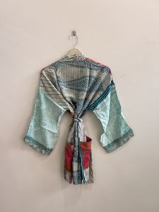 Robe kimono en soie pour femme, courte, style vintage, robe kimono d'été, vêtement de plage - Product Image 6