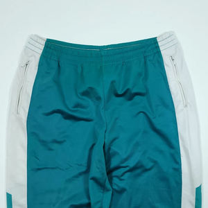 ชุดวินด์เบรกเกอร์สไตล์เรโทรยุค 90 แบบขายส่ง ชุดกีฬาผู้ชายผู้หญิงสั่งทำได้ ชุดวอร์มสองชิ้น ชุดจ็อกเกอร์ กันลม ชุดออกกำลังกาย - Product Image 6