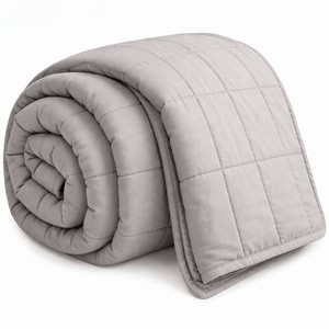 Couette matelassée légère et respirante en microfibre pour l'hiver, hypoallergénique, lavable en machine, garnissage 75D/36F pour toute l'année - Product Image 3