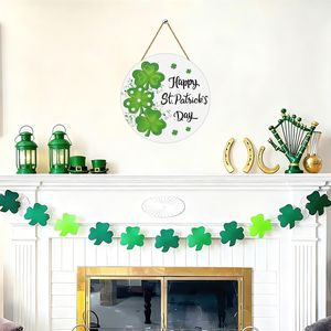 Insegna in Legno per la Festa di San Patrizio, Ghirlanda Decorativa per Porta, Decorazioni per San Patrizio, Insegna a Forma di Trifoglio per Porta d'Ingresso - Product Image 6