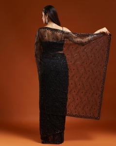 Sari de red bordado estilo Bollywood KV (Negro) - Product Image 2