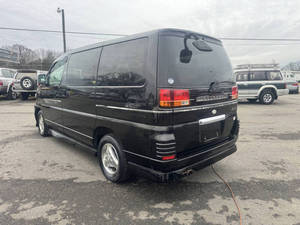 Listo para Enviar, Gran Oferta, Autobús Nissan Elgrand Usado, Modelo Antiguo 2000, DISPONIBLE EN TIENDA - Product Image 2