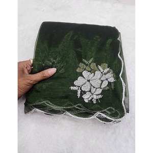 FANTAISIE TWILL SOIE BRODERIE TRAVAIL SAREE AVEC BLOUSE INCOUSÉE VERT - Product Image 1