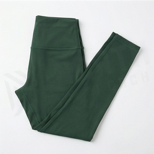 Pantalones Cortos de Yoga Personalizados para Mujer, Tie Dye, Efecto Melocotón, de Nailon de Secado Rápido, Leggings Ajustados de Alta Elasticidad con Efecto Levanta Glúteos para Fitness - Product Image 3