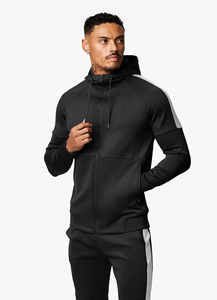 Trajes Deportivos Negros para Hombre al por Mayor, con Capucha y Cordones Personalizados de Marca, Transpirables, Hechos en Pakistán - Product Image 6