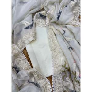 Saree chinois traditionnel de concepteur avec un beau travail de broderie de fil multicolore - Product Image 4