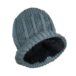 Bonnet en tricot premium prêt pour l'hiver, extensible et confortable pour une utilisation quotidienne en extérieur - Product Image 2