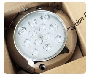 Luz LED Sumergible para Piscinas, Fuentes, Estanques y Decoraciones Acuáticas - Product Image 2