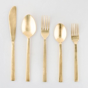 Colección de Comedor Elegante de Acero y Latón, Juego de Cubiertos de Latón y Acero, Cuchara, Tenedor y Cuchillo para Servir, Diseñado para Recepciones de Primera Calidad - Product Image 4