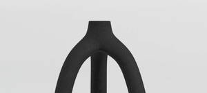 Nouveauté 2026 – Porte-bougie noir créatif à 3 bras en forme d'arête de cheval, style nordique contemporain pour salon et cheminée - Product Image 6