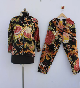 Conjunto de Pijama de Mujer con Estampado Animal de Naaz Textile, Pijamas de Verano Informales, Suaves y Transpirables de Algodón - Product Image 2