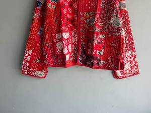 Chaqueta acolchada de algodón con parches florales rojos para mujer, abrigo con botones frontales, ropa informal de invierno, regalo para ella - Product Image 5