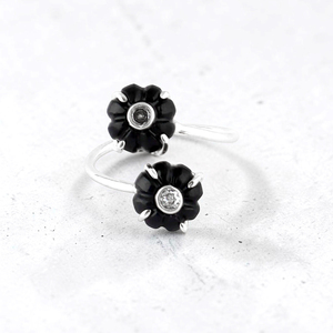 Natural Quartz Black Onyx Flower Gemstone <b>Ring</b> Gold Plated Brass Handmade Claw Setting Adjustable for Women Trendy - Product Image 2
