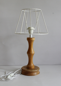 Lámpara de Diseño Moderno Personalizable para Decoración del Hogar, 100% Papel de Fibra de Banana Hecho a Mano, Lámpara Reciclada para Sala de Estar o Dormitorio - Product Image 5