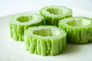 Melón amargo fresco de Vietnam – Orgánico, Vegetal Premium, Natural, Fresco de Granja // Mr.Tom - Product Image 3