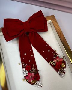 Barrette à cheveux florale rouge de luxe, nœud long en ruban, faite à la main, écologique, élégante, accessoires de cheveux de mariage pour femmes et filles - Product Image 1