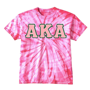 Camiseta con estampado de letras AKA y efecto tie-dye, diseño de remolinos en rosa y blanco, camiseta de manga corta con gráfico de letras griegas AKA - Product Image 1