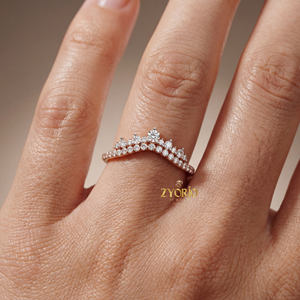 Bague de mariage de luxe incurvée en forme de couronne, sertie de diamants ronds 0,40 ct EF VS1, en argent sterling 925 plaqué argent, idéale pour les fêtes - Product Image 5