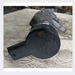 used <b>auto</b> parts Compatible for Hyundai Kia Bosch Common Rail Fuel Rail Pressure <b>Sensor</b> 0 281 807 291 Used korean <b>auto</b> parts - Product Image 3