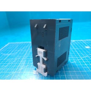 Commutateur Ethernet industriel Contec SH-8008(FIT)GY d'occasion – Pièces d'équipement semi-conducteur de génération précédente - Product Image 2