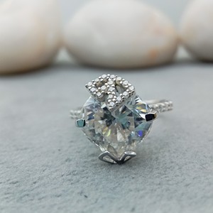 D'VINS JEWELS Bague de fiançailles et de mariage tendance en forme de coussin, taille brillante, or rose rempli, couleur D blanc, certifiée, avec diamant de laboratoire - Product Image 1