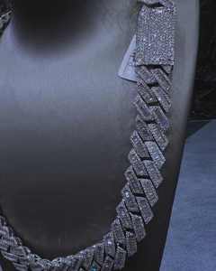 Collier chaîne cubaine glacée en or rose avec moissanite VVS, tendance unisexe, best-seller, vente chaude, hip-hop, bling, luxe - Product Image 2