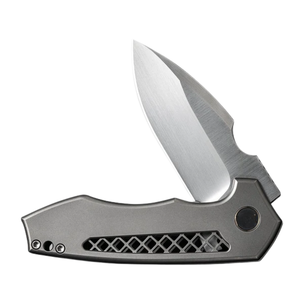 Couteaux pliants durables avec lames de coupe précises, construction légère du manche et format de poche pratique - Product Image 4