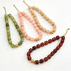 Nouveau Collier Perlé Tendance Fait Main en Résine Écologique de Couleur Irrégulière, Design de Niche, Artisanat Rétro Thème Ange - Product Image 5