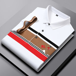 Polo de algodón para hombre con diseño de bloques de color y rayas, tejido piqué, para uso casual de negocios y golf. OEM/ODM disponible en todas las tallas. - Product Image 1