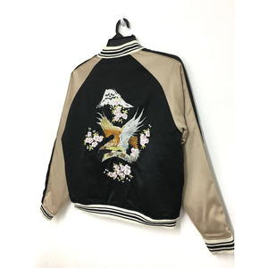 Chaqueta Bomber Cortavientos con MOQ Bajo, Nuevo Diseño, Unisex, Personalizable al por Mayor, Chaqueta Varsity de Satén, Chaqueta de Béisbol de Satén - Product Image 4