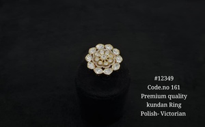 Bague Kundan en laiton plaqué, forme fleur, style victorien, 12349Kundan, tendance pour femmes, pour fêtes et mariages. - Product Image 2