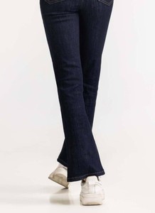 Jeans en denim décontractés de style japonais vintage pour femmes, taille mi-haute, coupe régulière, écologiques, séchage rapide, pour la gym, usage urbain, au quotidien - Product Image 2