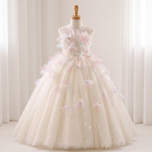 Robe de demoiselle d'honneur Etherelle de luxe en tulle et satin ivoire scintillant, longue jusqu'au sol, faite à la main, avec des papillons 3D, robe de princesse florale pour filles - Product Image 1
