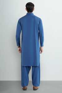 Ensemble pour homme grande taille, salwar kameez brodé pour les occasions de mariage, design ethnique moderne, en soie et rayonne - Product Image 2