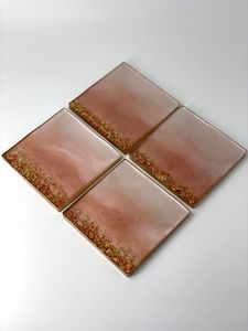 Hermoso Posavasos Decorativo de Resina – Adorno Artesanal para Mesa, Ideal para el Hogar y la Oficina - Product Image 1