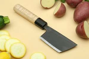 Couteau à légumes Nakiri traditionnel japonais BA ENTERPRISES, hachoir à légumes |   Finition noire Kurouchi |   Octogonal en bois - Product Image 4