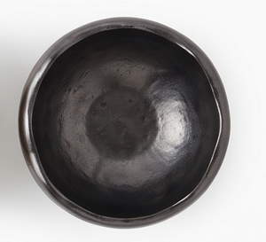 Cuencos Metálicos Hechos a Mano de Primera Calidad, Estilo Minimalista, Acabado Pulido, Centro de Mesa Decorativo para Exhibición en el Hogar o Regalos - Product Image 2