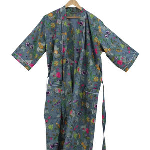 Bata Kimono de Algodón Suave y Transpirable con Estampado de Dibujos Animados para Mujer, Hecha a Mano, ODM, Cuello en V, Cintura Elástica, Larga - Product Image 1
